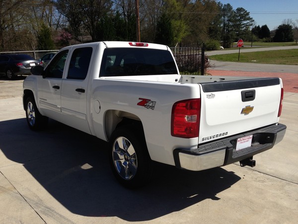 2010 Chevrolet Silverado 1500 LT photo 5