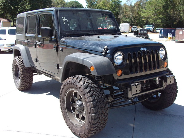 Jeep Wrangler Unlimited's photo