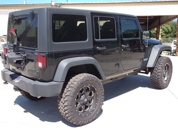 2013 Jeep Wrangler Unlimited Sport photo 2