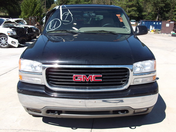 2001 GMC Yukon XL SLE photo 2