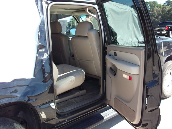 2001 GMC Yukon XL SLE photo 7