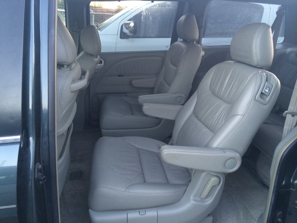 2006 Honda Odyssey Touring photo 5